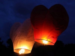 Globos Zen Turismo en Chile en Santiago |  Globos Zen, Globos de papel