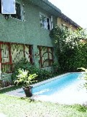 marcela Turismo en Chile en La Reina |  Alojamiento turistas, extranjeros, ubicado en sector oriente, Hospital militar, academia de guerra, parque padre hurtado