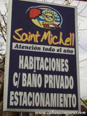 Carolina Campos Turismo en Chile en El Quisco |  Arriendo de habitaciones en la playa del quisco, Residencial