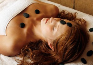 **MASAJES MARIANELA** Turismo en Chile en Santiago |  Una linda `pascuerita te espera... 26333304 **masajes marianela** , Esta navidad queremos que disfrutes al maximo