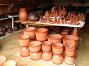 MANUEL VASQUEZ PAREDES Turismo en Chile en San Bernardo |  Pomaire 2013 un lugar de encanto y tradici�n, Solo pomaire