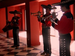 Mariachi Juarez Turismo en Chile en Santiago |  Serenatas en santiago y alrededores 88690906 ��� , Mariachi juarez, serenatas a domicilio