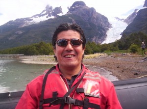 RODOLFO D&Itilde;AZ MIRANDA Turismo en Chile en Punta Arenas |  Tour a la colonia de pinguinos rey en tierra del fuego y tambi&Eacute;n , Tour a torres del payne navegaci&Oacute;n glaciares fuerte bulnes 