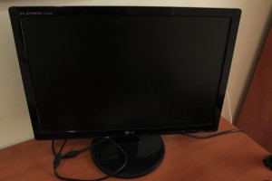 Carla Fernandez  Turismo en Chile en Providencia |  Monitor plano lg flatron w1942s, impecable funcionando al 100%, 19