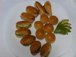 sergio Turismo en Chile en Santiago |  Banqueteria todo evento social empanaditas canape mini pizzas brocheta, Servicio cocteleria eventos fiestas novios celebraciones 