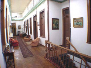 rosi Turismo en Chile en Valpara&iacute;so |  Hospedaje MARHUELEN Reserve para A&ntilde;o Nuevo, Visite nuestro HOSTAL casona tradicional de Valpara&iacute;so