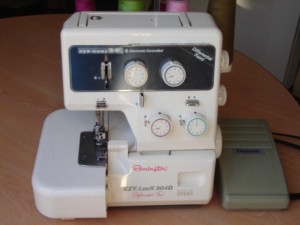 Jose Turismo en Chile en Maip&uacute; |  Maquina de coser overlock Remington, overlock Remington costura de seguridad