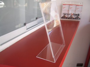 jorge castillo Turismo en Chile en Santiago |  Porta menus. portamenus, acrilicos, portafolletos, porta precios. portaprecios, Porta Menu de acrilico, portamenus de sobremesa, acrilico portafolletos