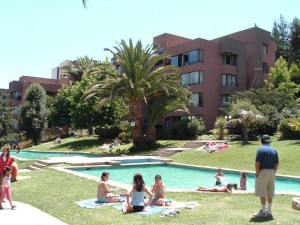 ALEX  GRASS Turismo en Chile en Re&ntilde;aca |   ARRIENDO  DEPARTAMENTO EN CONDOMINIO  EN RE&Ntilde;ACA  VERANO 2009, US$ 75 DIARIOS ,MINIMO UNA SEMANA.