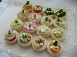 sergio Turismo en Chile en Las Condes |  Canapes empanaditas pastelitos brochetas bautizos bodas eventos, Todo evento social domicilios  986612378
