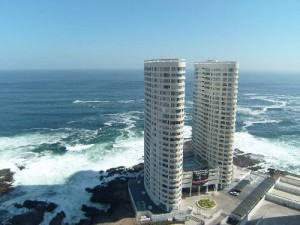APARTNET ARRIENDOS DE DEPARTAMENTOS AMOBLADOS IQUIQUE Turismo en Chile en Iquique |  IQUIQUE ARRIENDO EN EXCLUSIVOS EDIFICIOS  DEPTOS AMOBLADOS DESDE $35.000 , 57-418379/ CEL 7-6141713/ www.apartnet.cl / info@apartnet.cl 