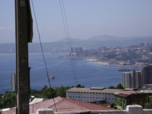 Alicia Calderon Turismo en Chile en Valpara&iacute;so |  Arriendo casa amoblada por dias en valparaiso. fono 97508350, Cercana a zonas de interes turistico. avenida alemania altura plaza bismark