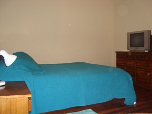  Turismo en Chile en Santiago |  Habitaci&oacute;n todo incluido, Hostal Cousi&ntilde;o
