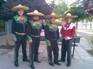 johnny luis Turismo en Chile en Santiago |  MARIACHIS CHARROS SERENATAS SAL Y TEQUILA, SERENATAS MARIACHIS SERENATAS MARIACHIS