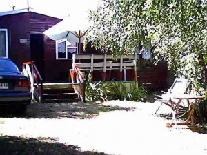 walter manriquez Turismo en Chile en Co&ntilde;aripe |  www.calafquen.com.ar arriendo caba&ntilde;a co&ntilde;aripe 6 cuadras del lago, apta para 6 personas consultas llamar al fono 09 - 7 7 1 6 2 4 4 7