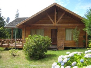 Rene Alarcon Turismo en Chile en Puc&oacute;n |  Hermosa caba&ntilde;a Ubicada en Km. 8 carretera de Villarrica-Pucon, Lugar de descanso  y  veraneo, campo/playa