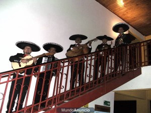 johnny luis Turismo en Chile en Santiago |  4 mariachis x $ 50.000. sal y tequila 6388358 / 7-6260519 mariachis, MARIACHIS CHARROS SERENATAS EXPRESS
