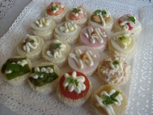 Pedro Turismo en Chile en Santiago |  Canape empanaditas pizetas bautizos bodas cumplea&ntilde;os eventos cocteleria, Servicio de cockteleria domicilios 086612378