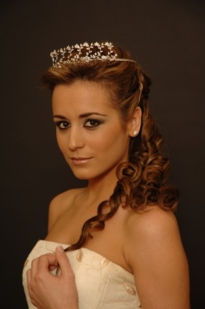 GLAMOURPM Turismo en Chile en Providencia |  Peluquer&iacute;a a Domicilio **Atenci&oacute;n Tercera Edad**Novias**, Peinado , Maquillaje, Manicure...