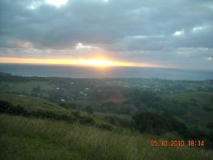 TRINKI Turismo en Chile en Isla de Pascua |  CAMPING RAPA NUI, KARAPA CAMPING RAPA NUI