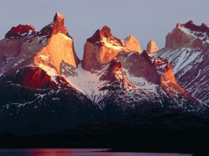 MANUEL VASQUEZ PAREDES Turismo en Chile en Torres del Paine |  TURISMO Y TRANSPORTES MAN VAS , TOUR A TORRES DEL PAINE 