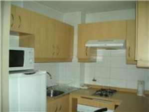  Turismo en Chile en Santiago |  Arriendo Departamento   amoblado D&iacute;as ,Semanas  en santiago centro, METRO UNIVERSIDAD DE CHILE , a 2  cuadras de la Alameda.-