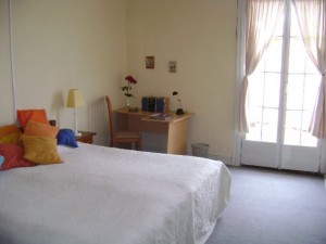 Maria Eugenia Turismo en Chile en Valpara&iacute;so |  Hostal Sebastiana en Valparaiso , alojamiento para verano y a&ntilde;o nuevo !