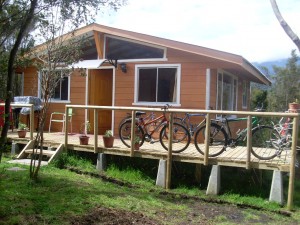 Jorge Andrade Turismo en Chile en Puerto Montt |  Arriendo Caba&ntilde;a en Lenca, Carretera Austral Puerto Montt