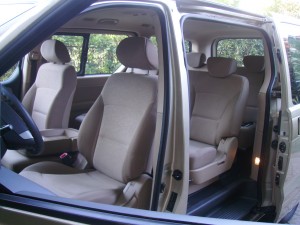 Hern&aacute;n Turismo en Chile en Providencia |  TRANSPORTE PASAJEROS MINIBUS NUEVO, Capacidad 7 Pasajeros - Aire Acondicionado - Conducido por su due&ntilde;o. 