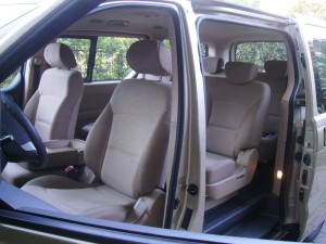 Hern&aacute;n Turismo en Chile en Providencia |  TRANSPORTE TURISTAS MINIBUS NUEVO, VIAJES VI&Ntilde;A DEL MAR Y VALPARAISO - 7 PASAJEROS - AIRE ACONDICIONADO