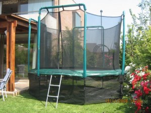 L Y J producciones Turismo en Chile en Santiago |  CAMAS ELASTICAS ARRIENDO, PING PONG TACA TACAS , JUEGOS ETC /F-5161429, SONIDO PARA EVENTOS , LUCES PANTALLAS ,SERVICIO DE DJ 