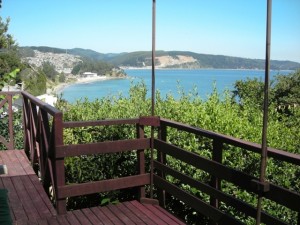 OCIEL Turismo en Chile en Quill&oacute;n |  ARRIENDO CABA&Ntilde;AS FRENTE A LA PLAYA TOME A PASOS DICHATO  (09-5483199) QUINCHO, PISCINA, ENTRETENCION, MAR, ARBOLES, NATURALEZA,QUINCHO, PISCINA, ENTRETENCION PARA LOS NI&Ntilde;OS