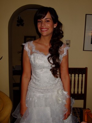 Tannia Santander Turismo en Chile en Las Condes |  Coqueta a Domicilio!! PEINADO Y MAQUILLAJE, Detente y revisa mi portafolio en www.peinadoymaquillaje.cl 