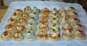 maria Turismo en Chile en Santiago |  canape empanaditas servicio de garzones todo para su fiesta 086612223, brochetas alitas de pollo todo para su fiesta calidad variedad