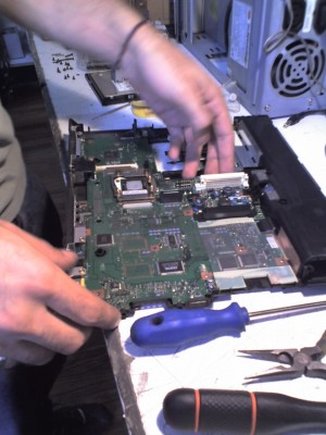 alexis Turismo en Chile en Santiago |  servicio tecnino reparacion de computadores y notebook a domicilio, soporte tecnico  de computadoras en terreno y laboratorio