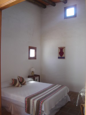 SILVINA Turismo en Chile en Las Condes |  HOSTAL DEL CRISTO - LA CALDERA - SALTA , HOSTERIA ACOGEDORA