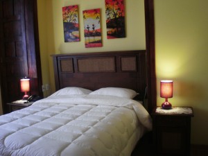 Raquel Turismo en Chile en Valpara&iacute;so |  Victoria Hostal, un hostal familiar