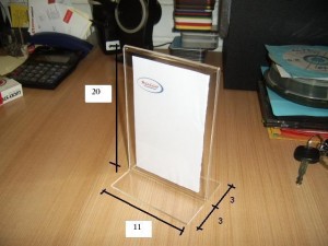 Jorge Castillo Turismo en Chile en Santiago |  PORTAMENU, PORTAMENUS, PORTA MENU, Portamenu en acr&iacute;lico, portamenus verticales doble cara