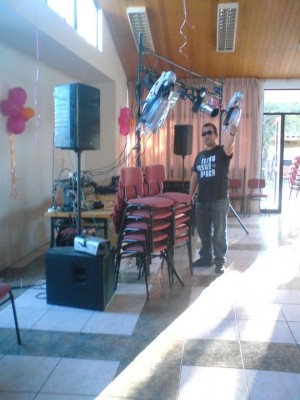 rzproducciones Turismo en Chile en Santiago |  animador, cantante y dj para despedidas de soltera,matrimonios y eventos, amplificacion, luces, karaoke