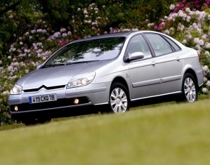 elvis cordoba Turismo en Chile en Las Condes |  viajes todo destino con chofer privado-tours privados chile FULL DAYS, chofer, conductor particular para turistas con auto de lujo