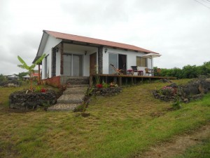Johan Nahoe Turismo en Chile en Isla de Pascua |  Arriendo Hermosa Casa en Tahai ,Isla de Pascua, Arriendo Hermosa Casa en Tahai ,Isla de Pascua